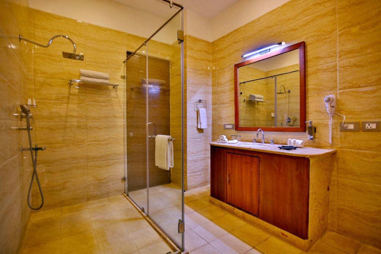 Regenta Resort Vanya Mahal Ranthambore サワイ・マドプール エクステリア 写真