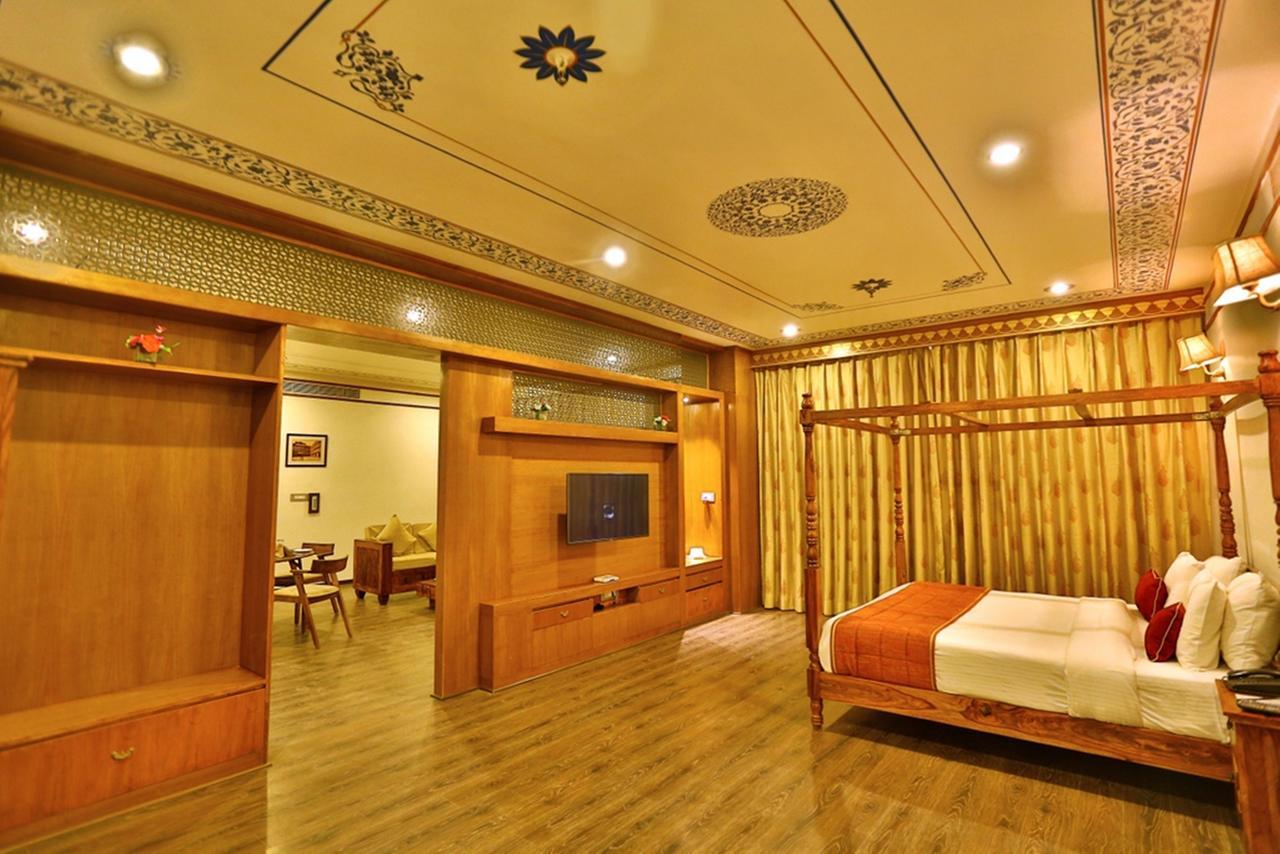 Regenta Resort Vanya Mahal Ranthambore サワイ・マドプール エクステリア 写真