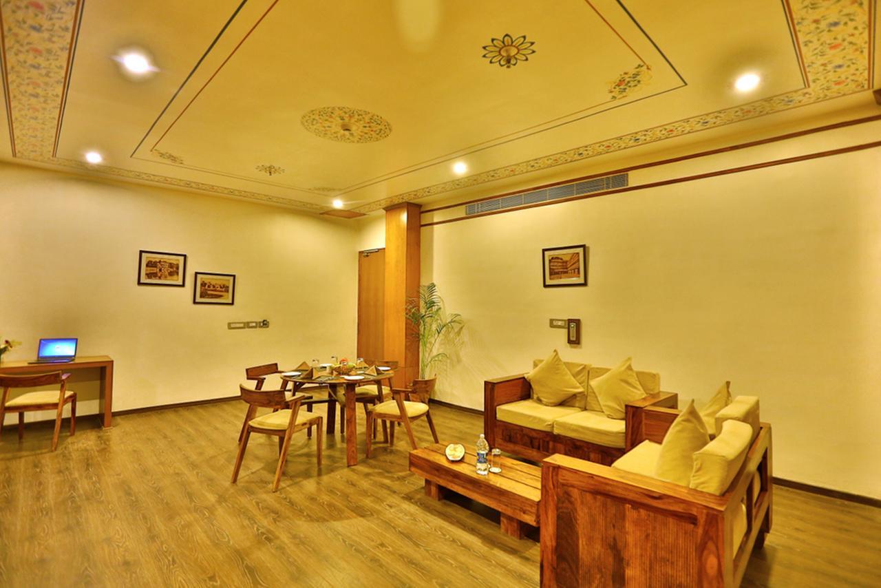 Regenta Resort Vanya Mahal Ranthambore サワイ・マドプール エクステリア 写真